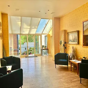 Monaco Apartment